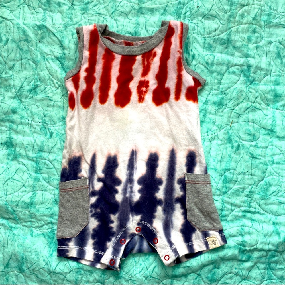 Burt’s Bees patriotic tie dye sleeveless romper